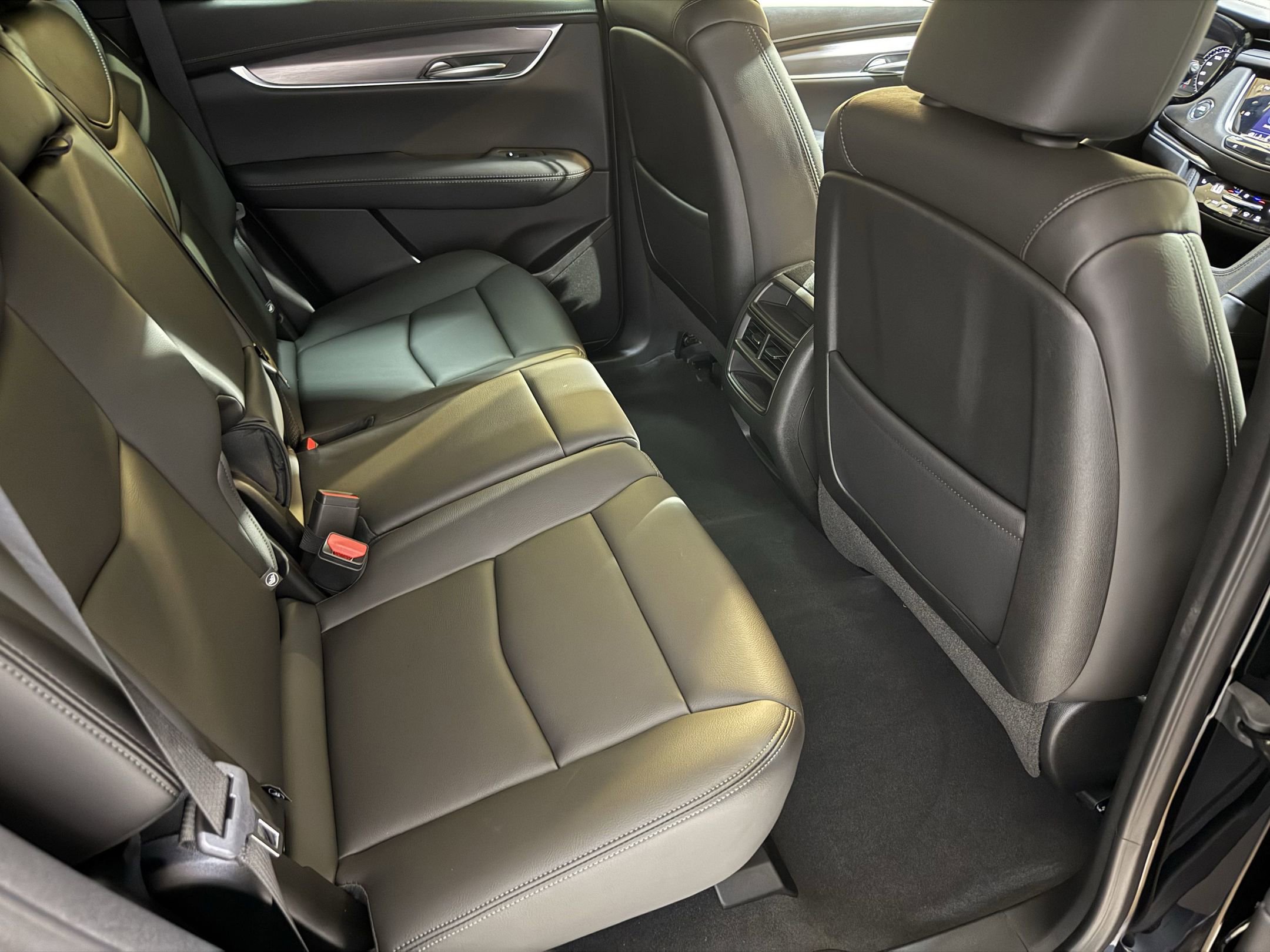 2025 Cadillac XT5 Luxury photo 44