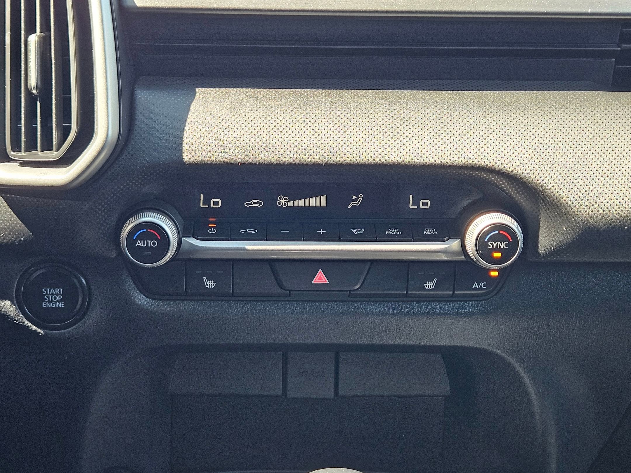 2024 Mazda CX-50 2.5 S Preferred photo 10