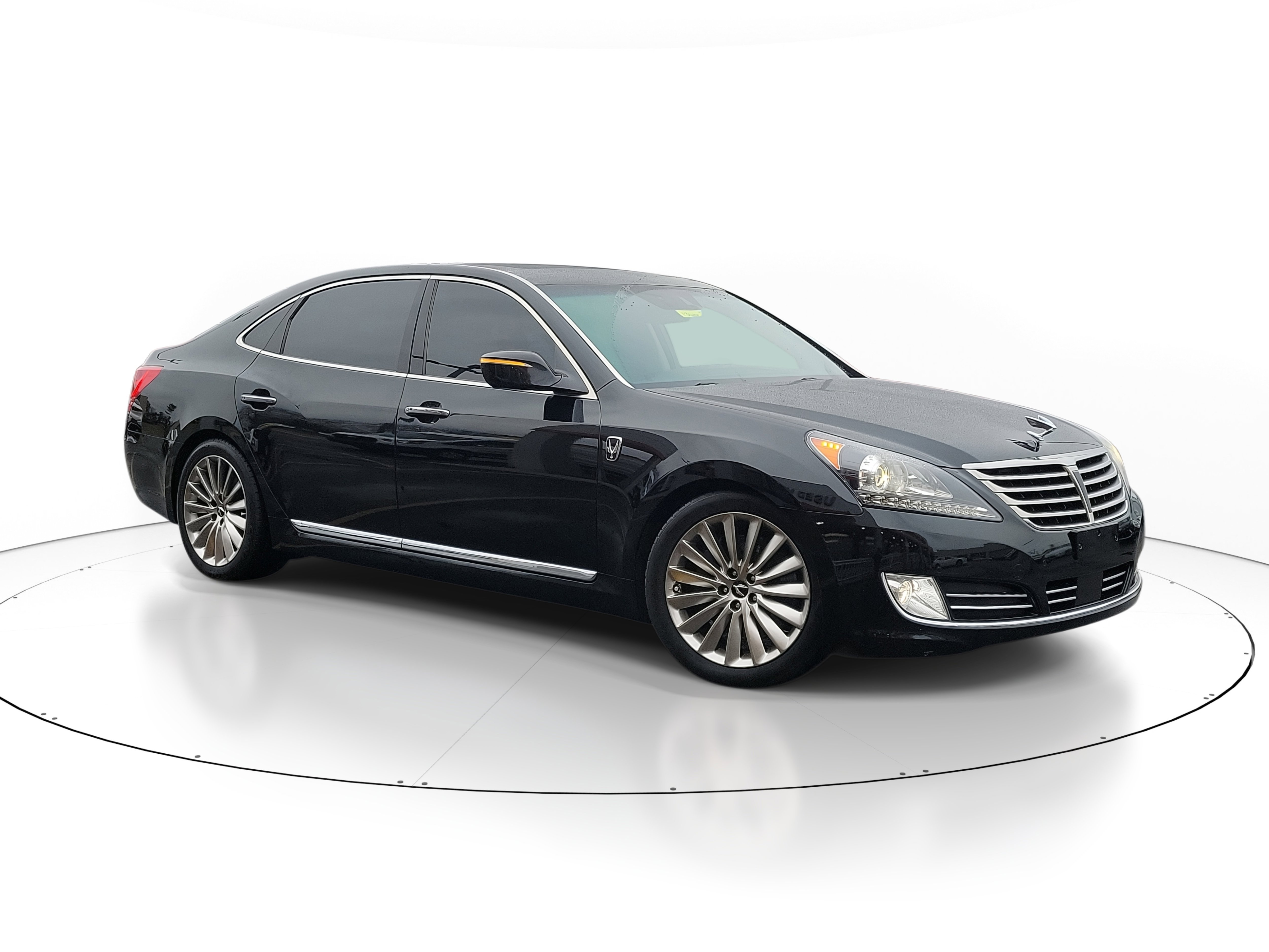 2014 Hyundai Equus Signature's photo