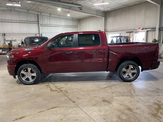 2025 Ram 1500 Tradesman photo 6