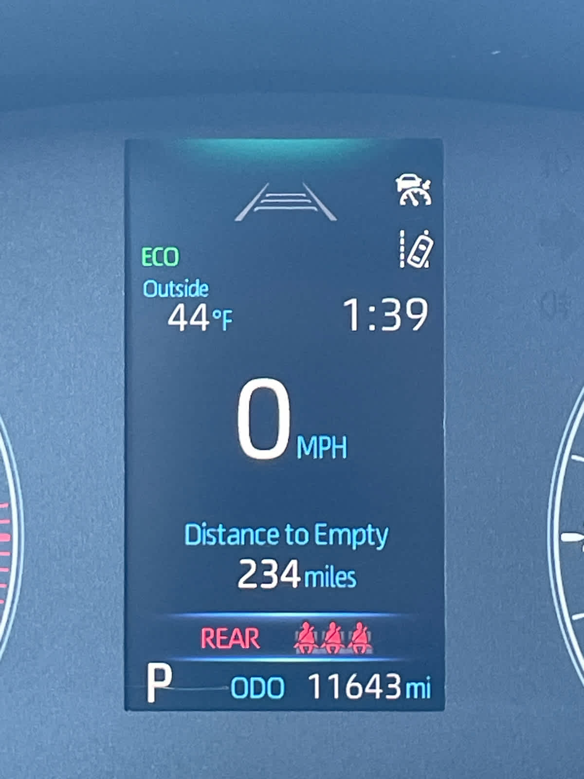 2023 Toyota Corolla SE's photo