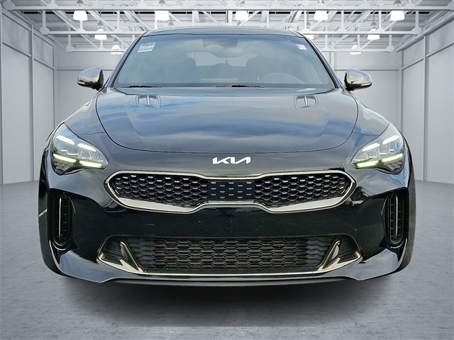 2022 Kia Stinger GT1 photo 2