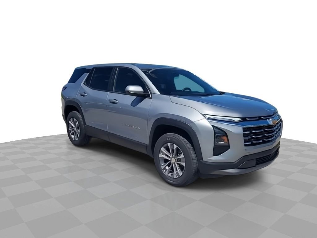 2026 Chevrolet Equinox LT photo 2