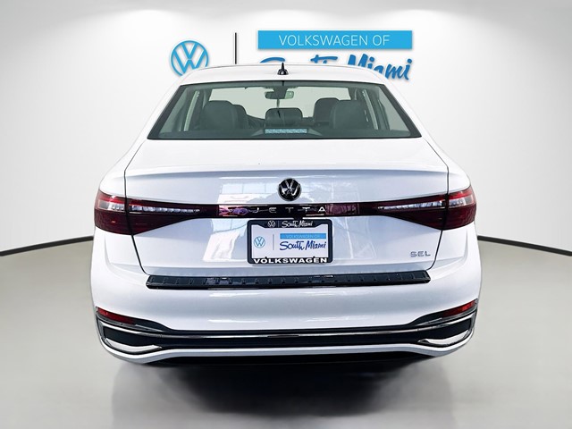 2025 Volkswagen Jetta 1.5T SEL photo 3