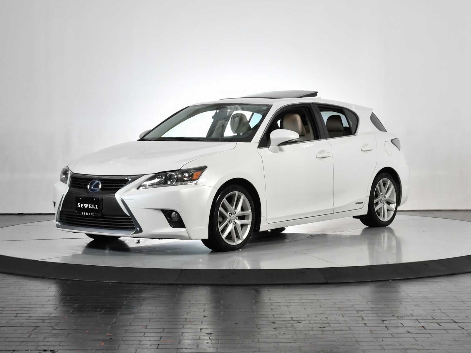 2016 Lexus CT Base