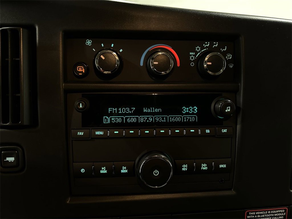 2025 Chevrolet Express Cargo 2500 photo 9