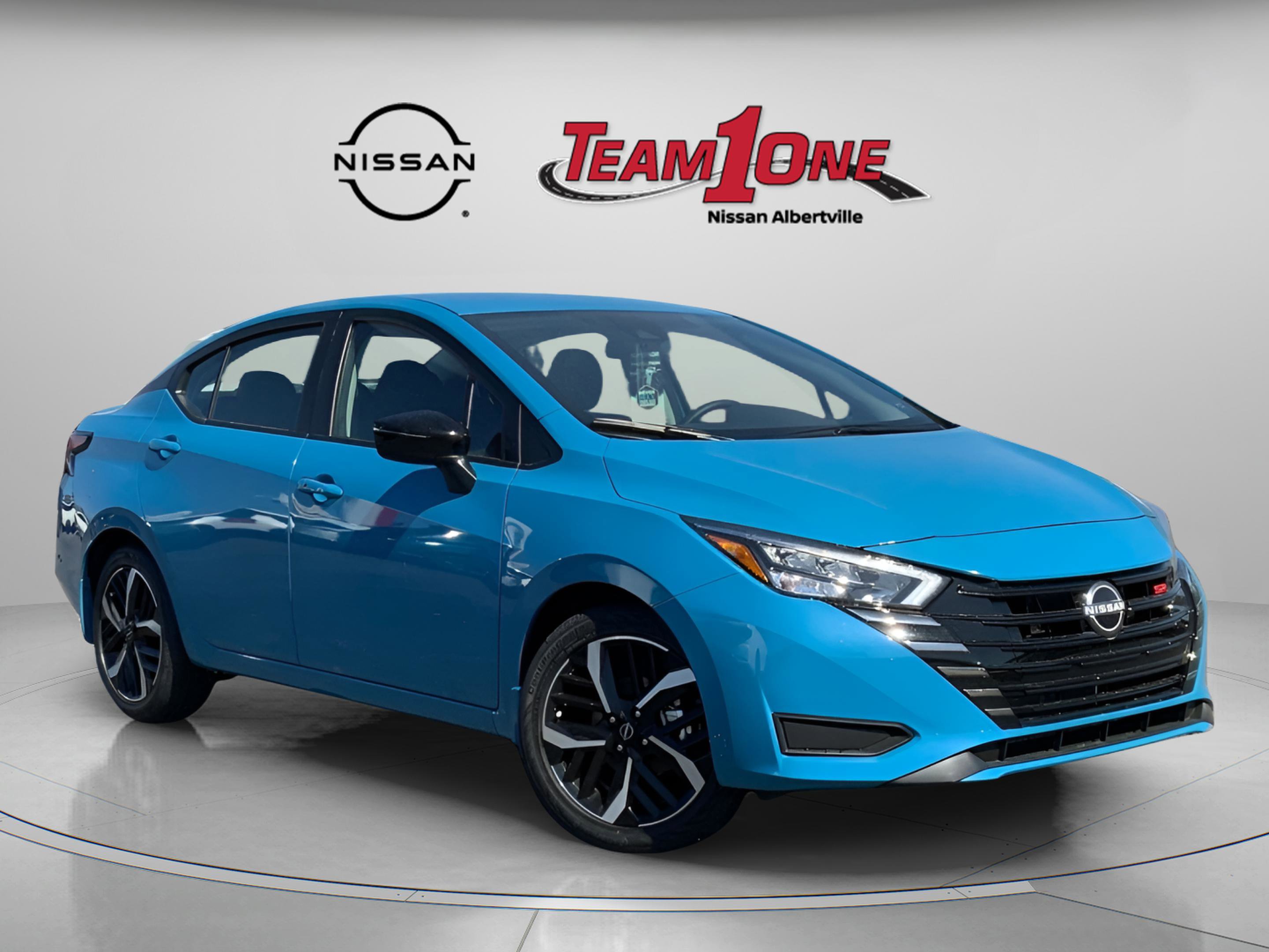 2025 Nissan Versa Sedan SR