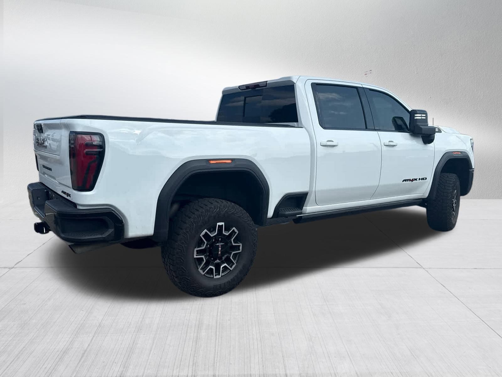 2024 Gmc Sierra 2500 HD AT4X photo 2