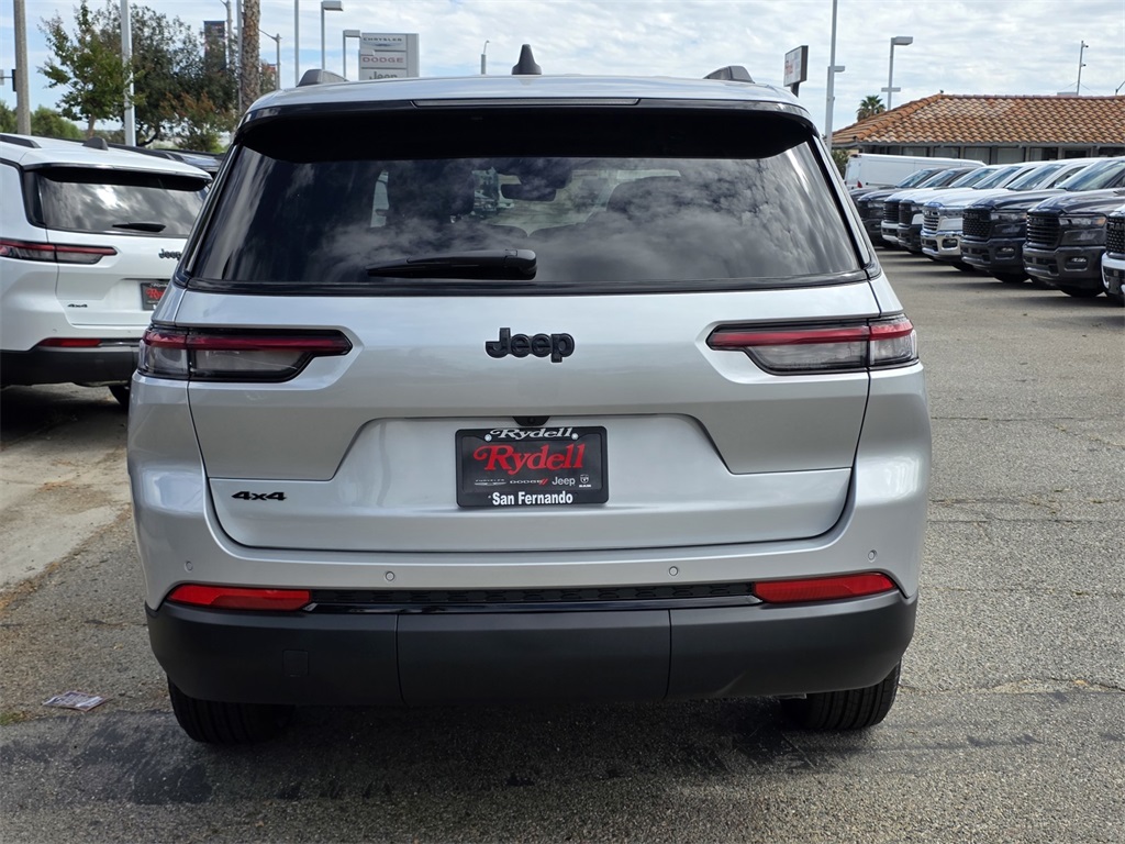 2025 Jeep Grand Cherokee Altitude X photo 3