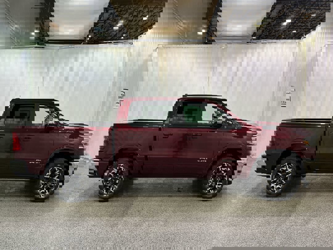 2026 Ram 1500 Laramie photo 4