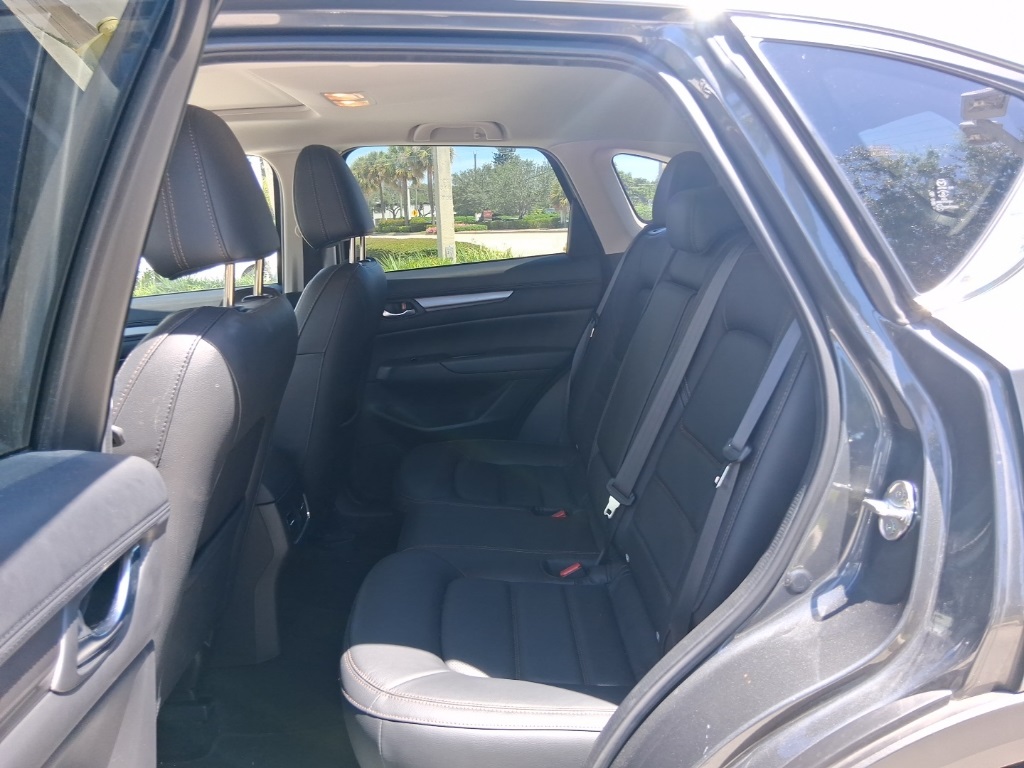 2023 Mazda CX-5 2.5 S Preferred photo 11