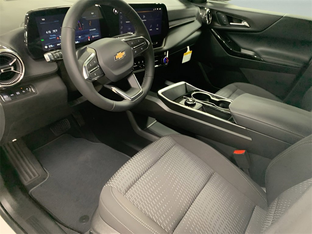 2026 Chevrolet Equinox LT photo 19
