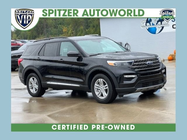 2023 Ford Explorer XLT's photo