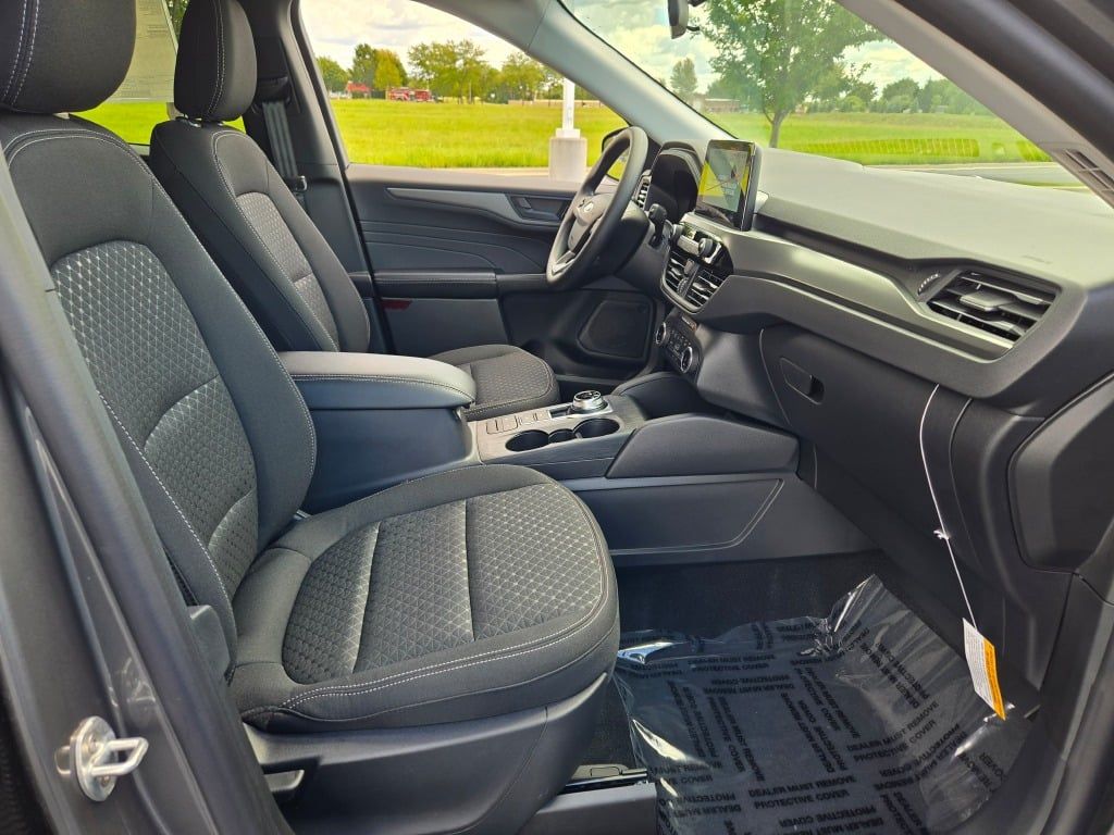 2025 Ford Escape Active photo 5
