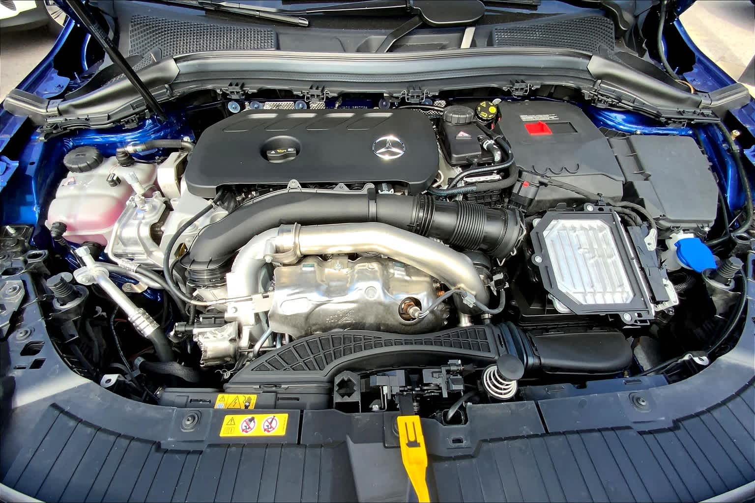 2025 Mercedes Benz GLA 250 photo 16