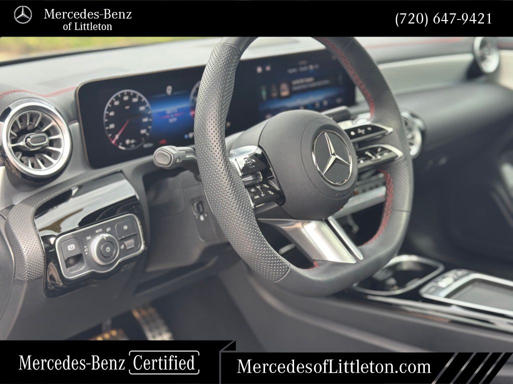 2025 Mercedes Benz CLA 250 4MATIC photo 13