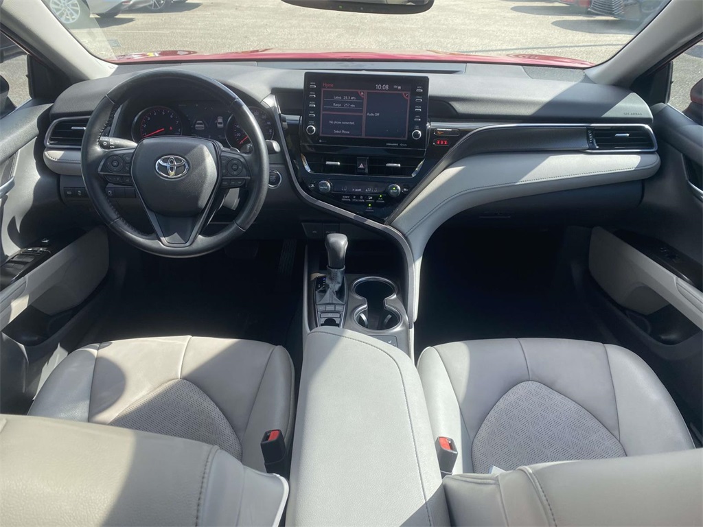 2021 Toyota Camry XSE photo 9