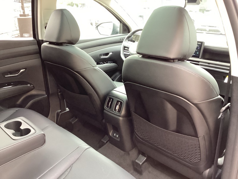 2025 Hyundai Tucson Hybrid Limited photo 19