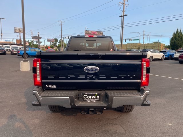2025 Ford F-350 photo 17