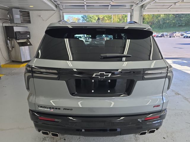 2024 Chevrolet Traverse RS photo 3