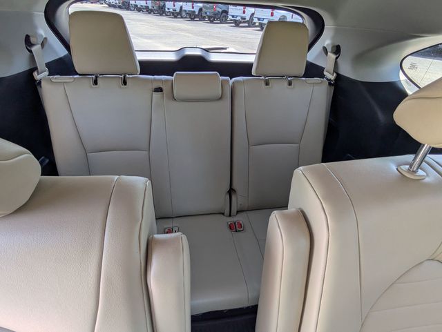 2023 Toyota Highlander XLE photo 26