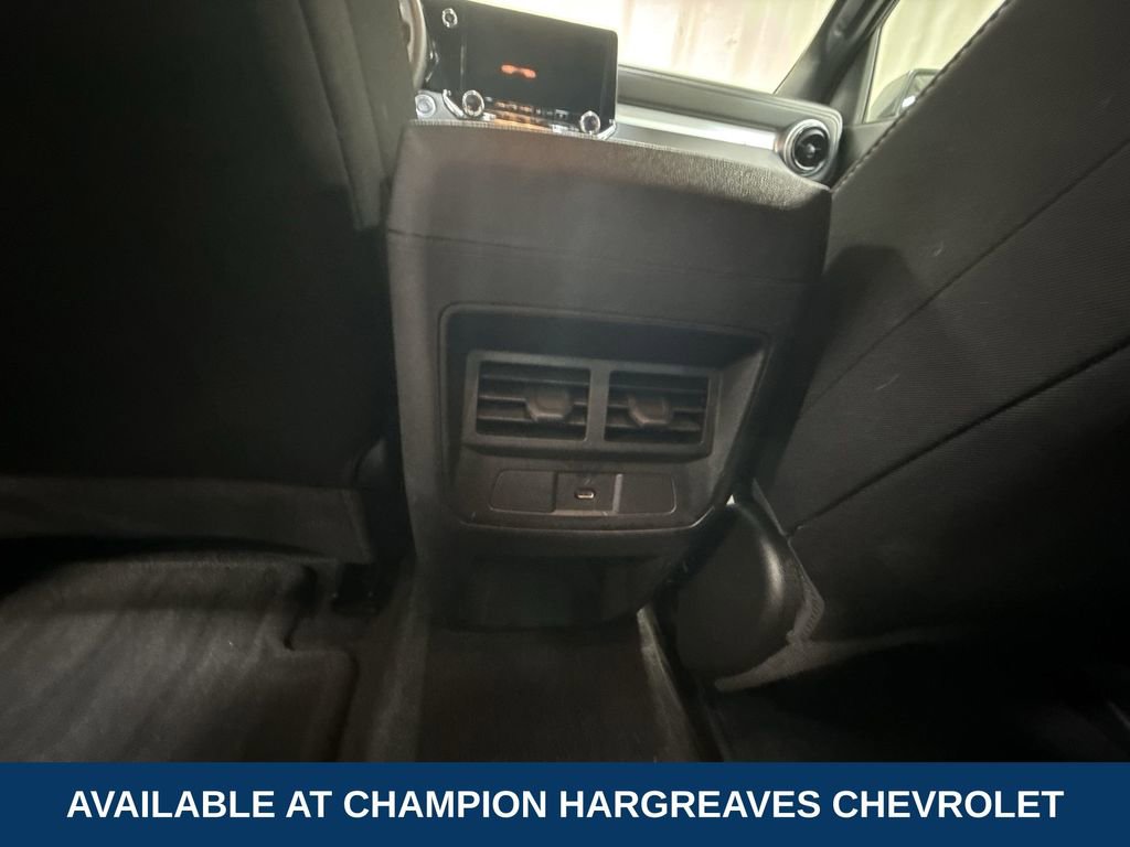 2023 Chevrolet Colorado LT photo 16