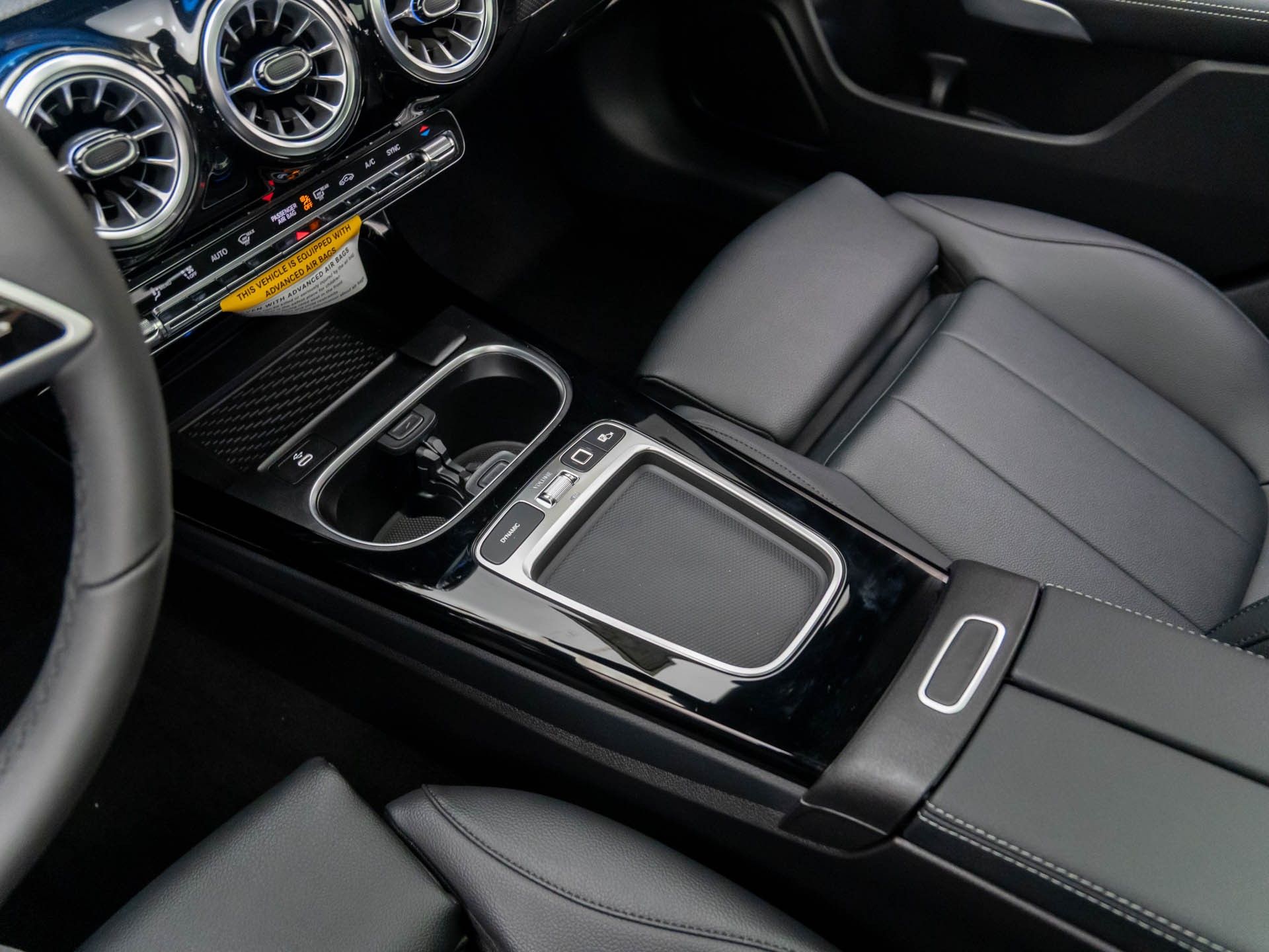 2025 Mercedes Benz CLA 250 4MATIC photo 12