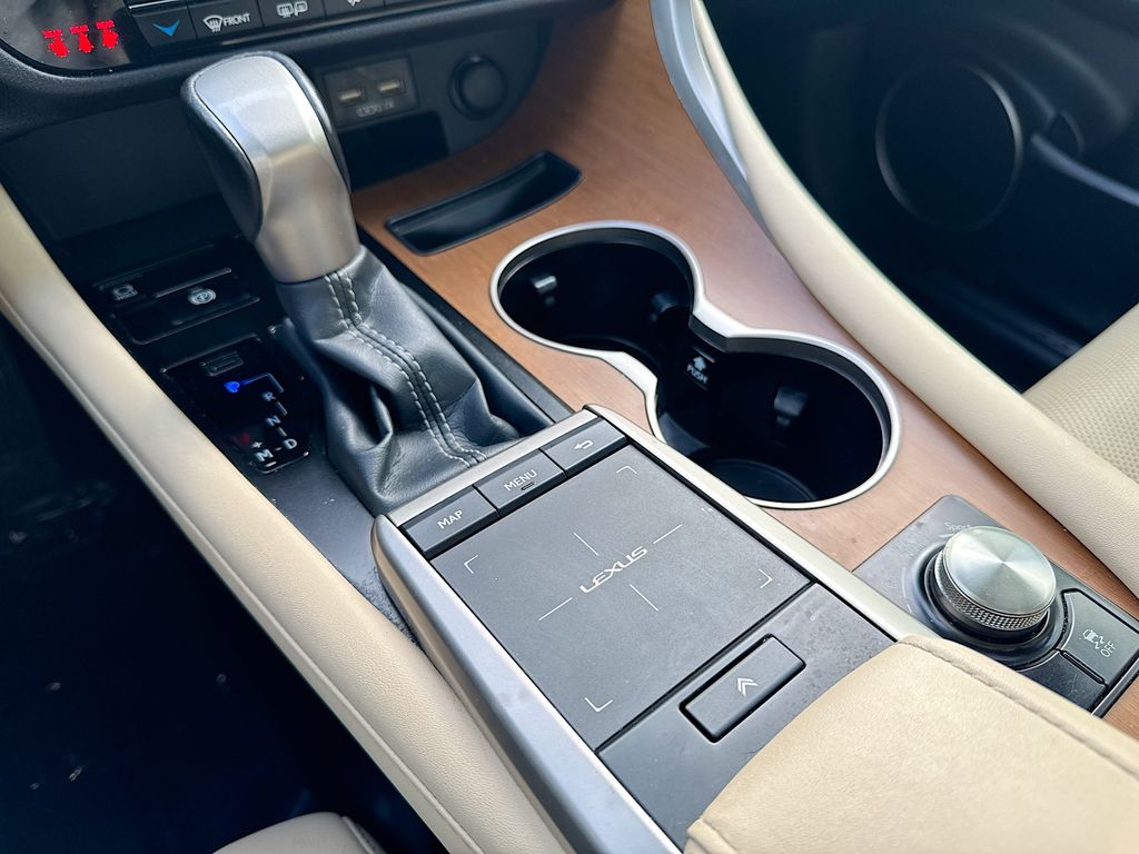 2021 Lexus RX 350 photo 26
