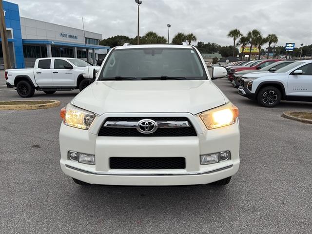2013 Toyota 4Runner Limited photo 2