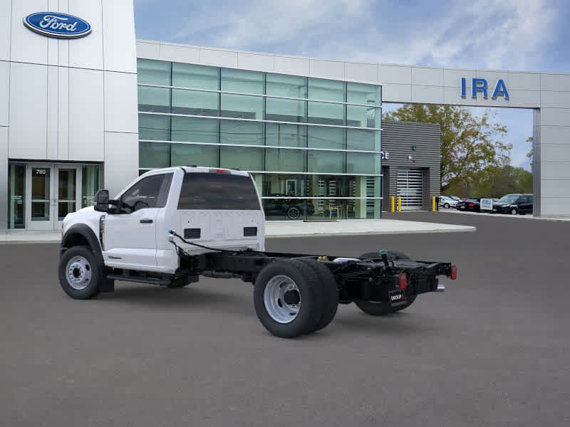 2025 Ford F-550 XL photo 4