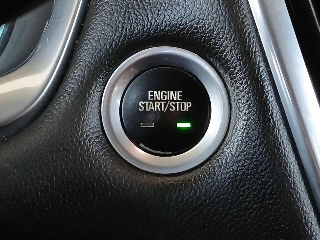 2020 Chevrolet Traverse 3LT photo 17
