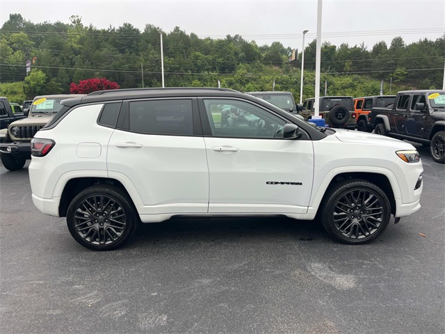 2022 Jeep Compass High Altitude photo 2