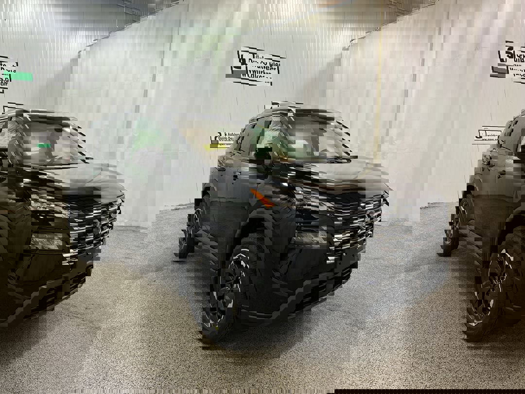 2026 Nissan Rogue SV's photo