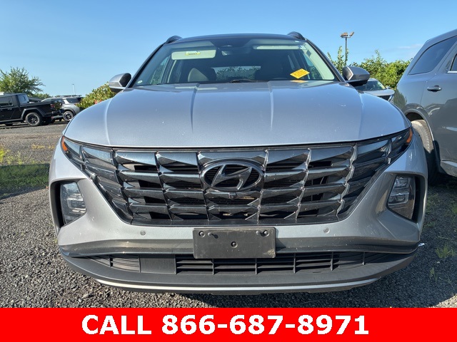 2022 Hyundai Tucson Limited photo 2