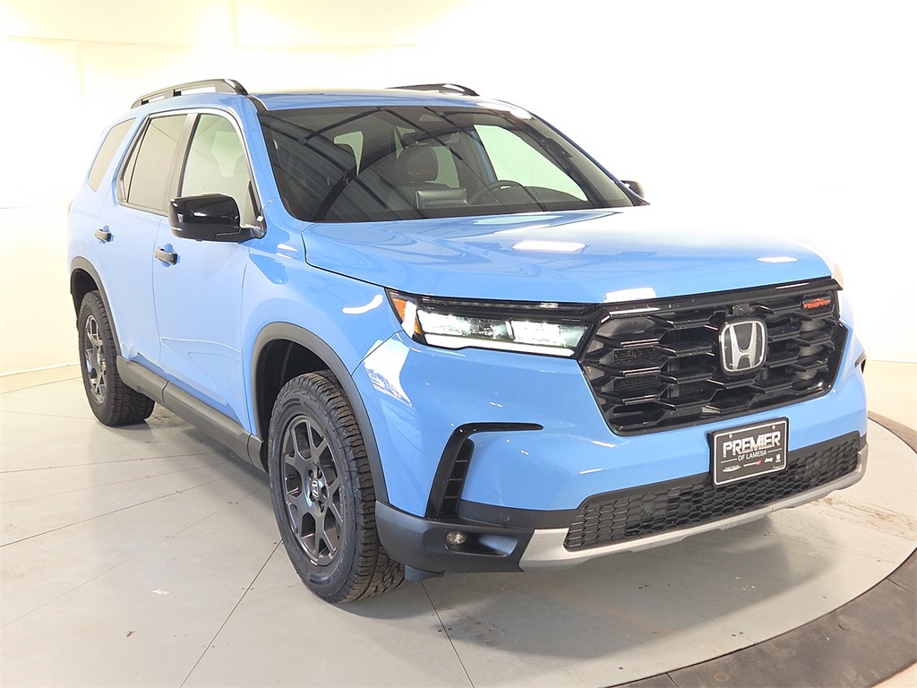 2025 Honda Pilot TrailSport's photo