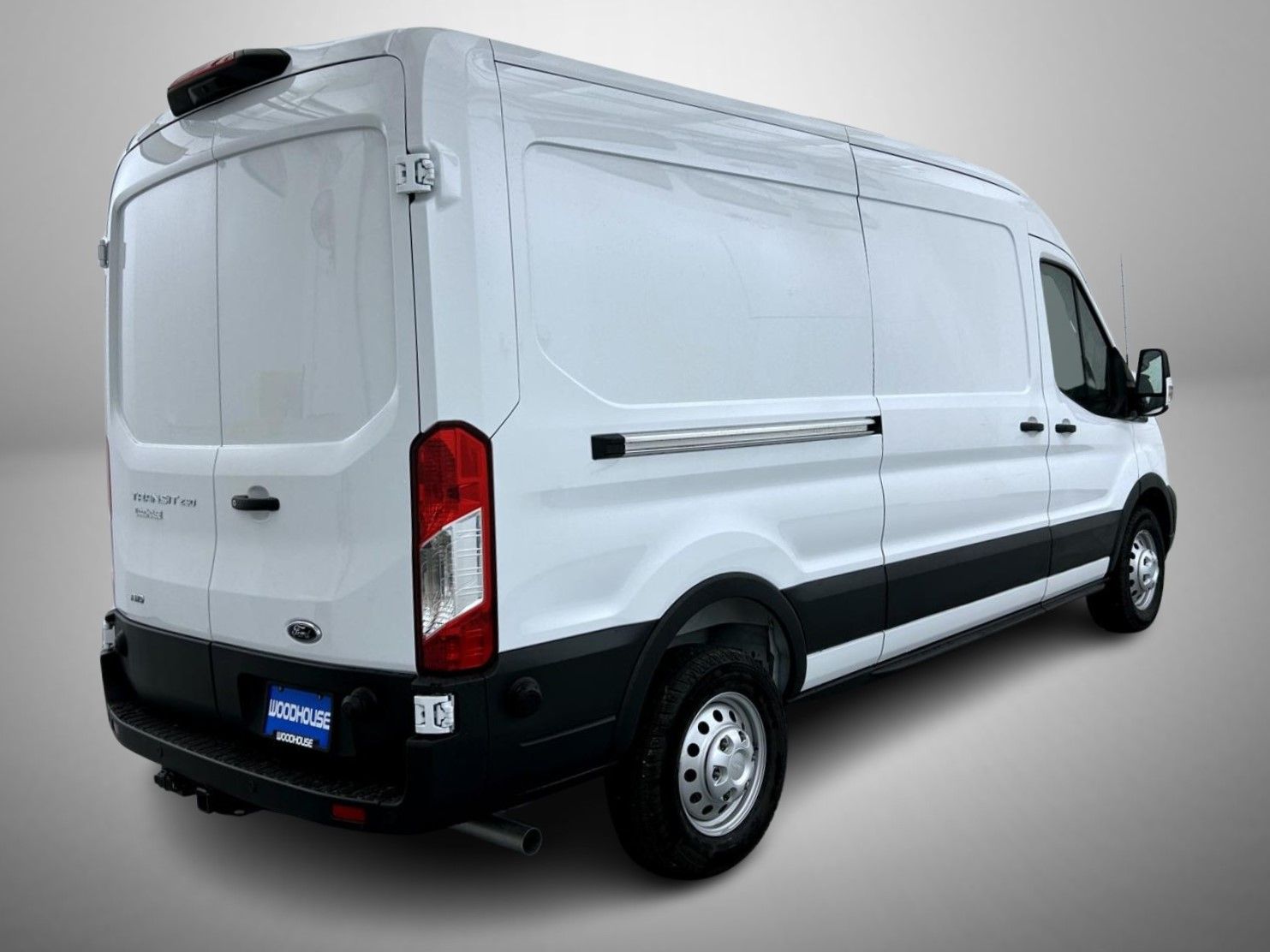 2025 Ford Transit photo 3