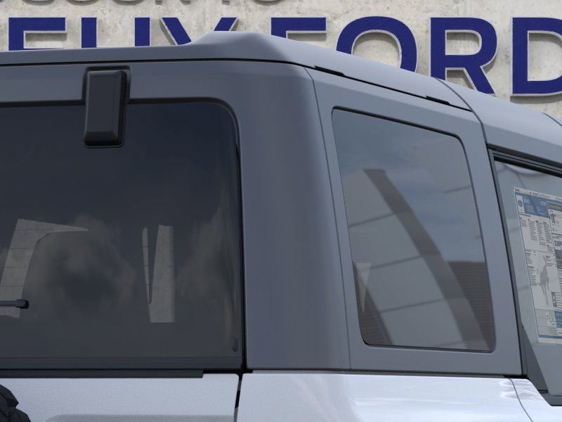 2025 Ford Bronco Outer Banks photo 24