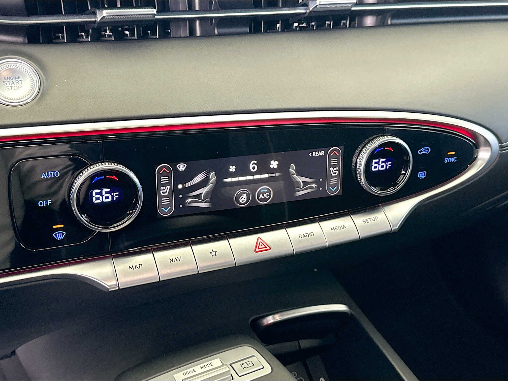 2022 Genesis GV70 3.5T Sport photo 16