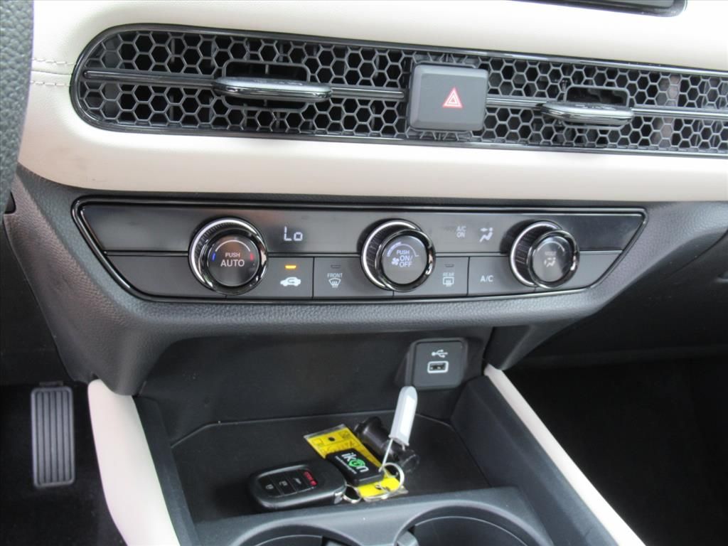 2024 Honda HR-V LX photo 23