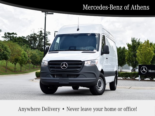 2025 Mercedes-Benz Sprinter Cargo Van Base's photo