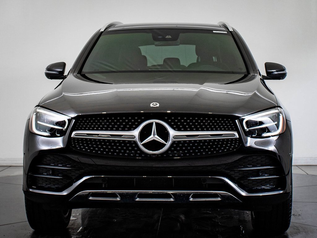 2022 Mercedes Benz GLC 300 4MATIC photo 2