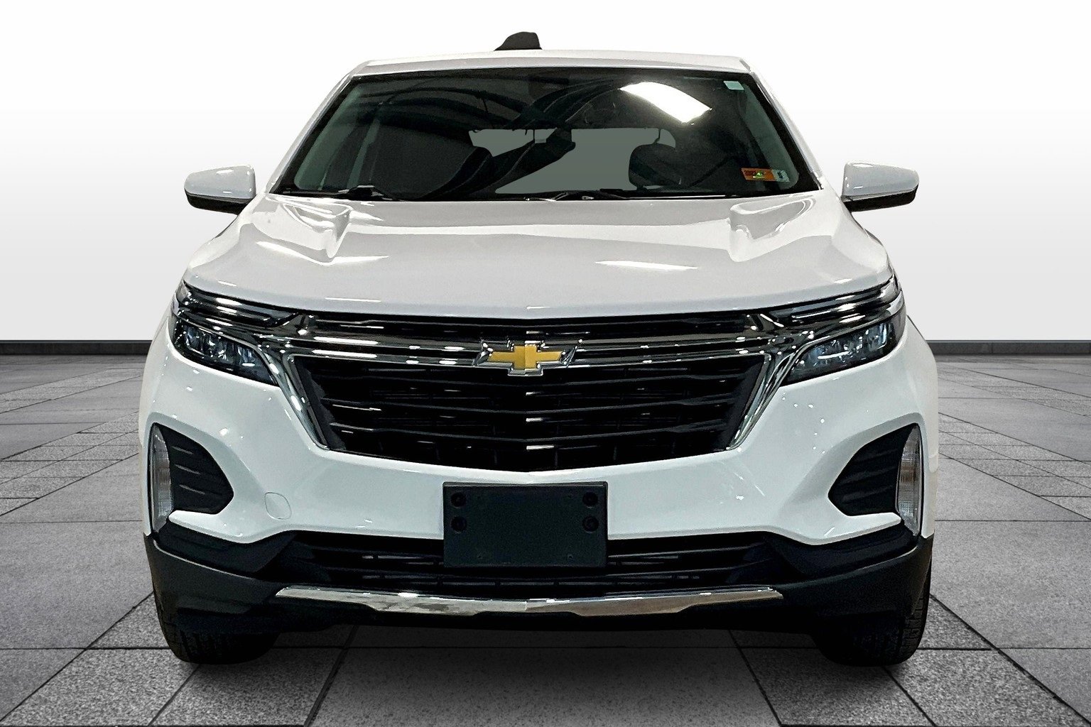2022 Chevrolet Equinox LT photo 3