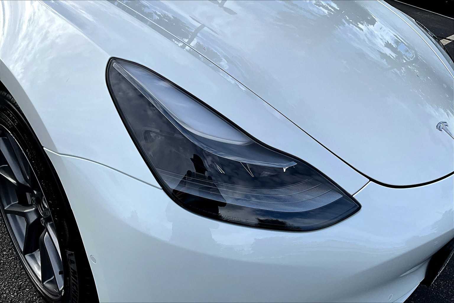 2022 Tesla Model 3 Long Range photo 22