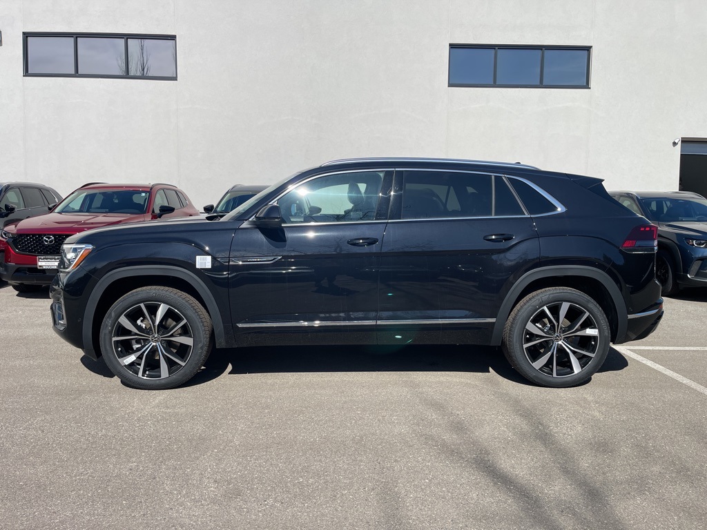 2025 Volkswagen Atlas Cross Sport SEL Premium R-Line photo 2