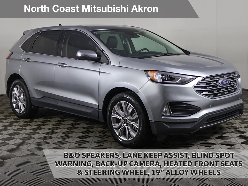 2024 Ford Edge Titanium's photo