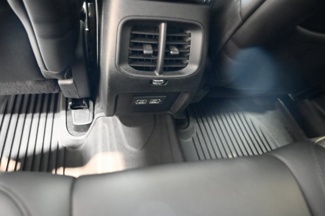 2021 Jeep Cherokee Latitude photo 22