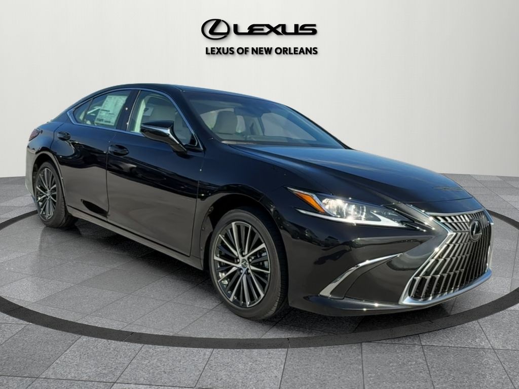 2025 Lexus ES 350's photo