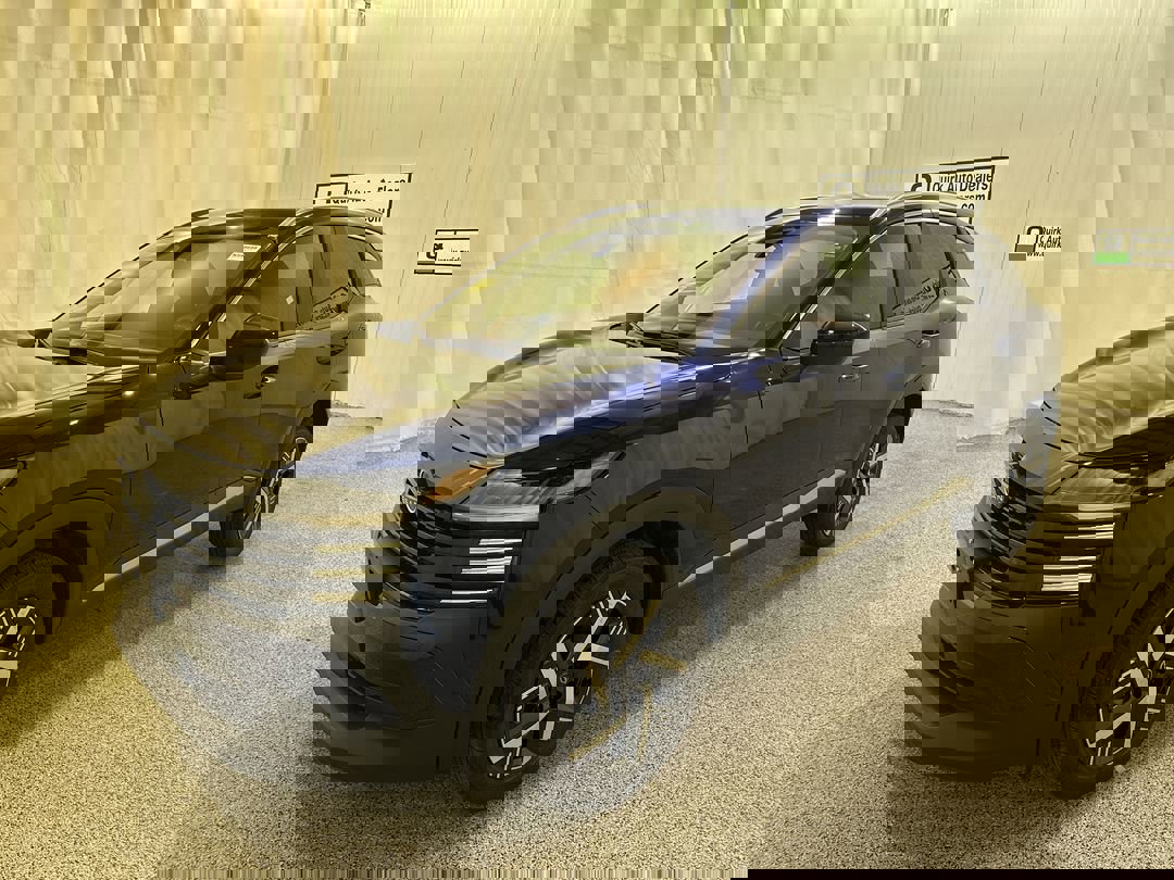 2026 Nissan Kicks SV photo 3