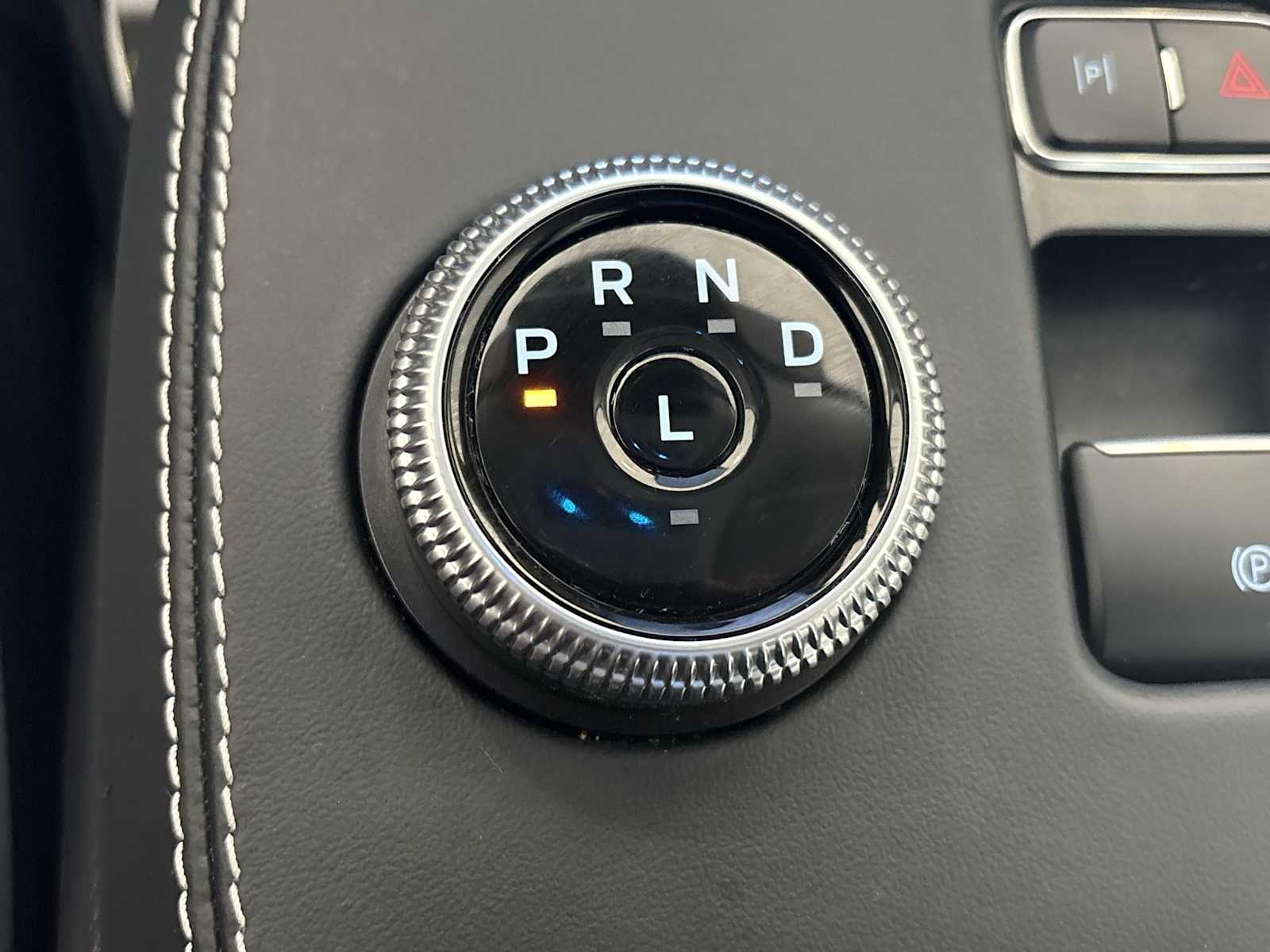 2024 Ford Mustang Mach-E Premium photo 13