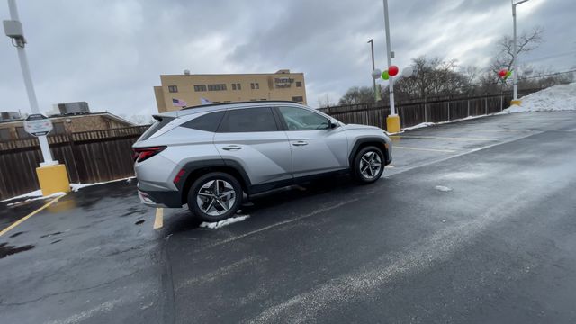 2025 HYUNDAI TUCSON - Image 8